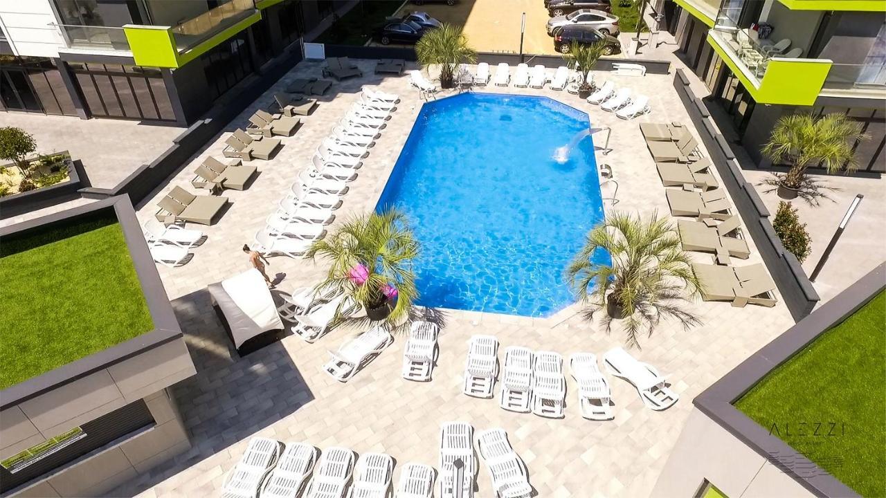Alezzi Majestic Apartments 97 Năvodari المظهر الخارجي الصورة